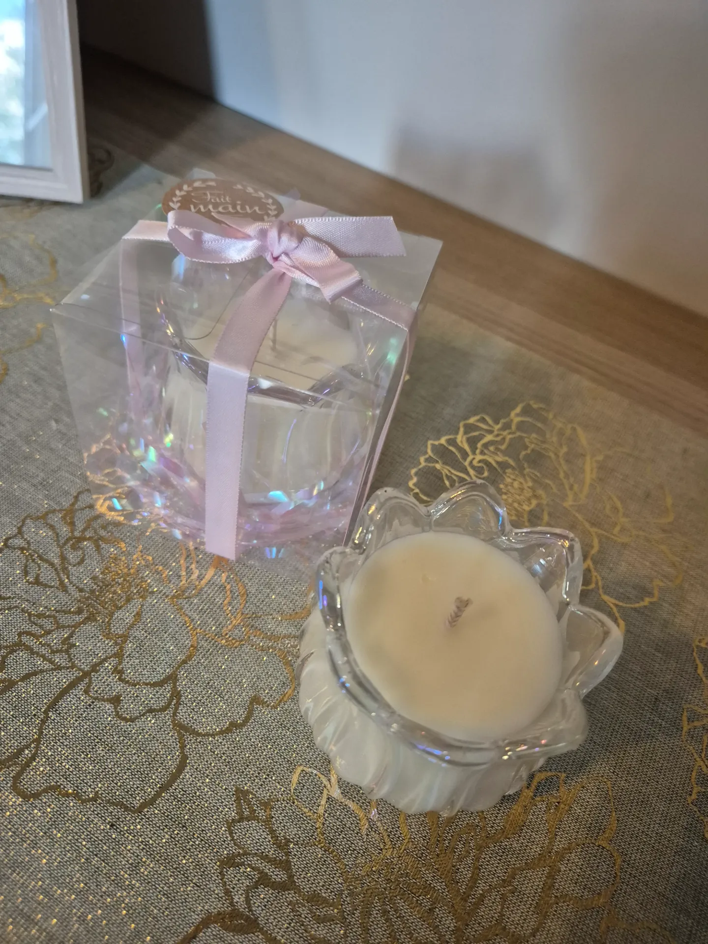 Photophore irisé - cyclamen sauvage