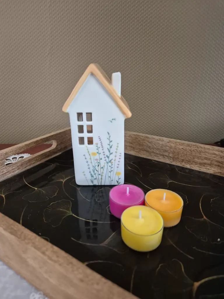 Lanterne maison orange